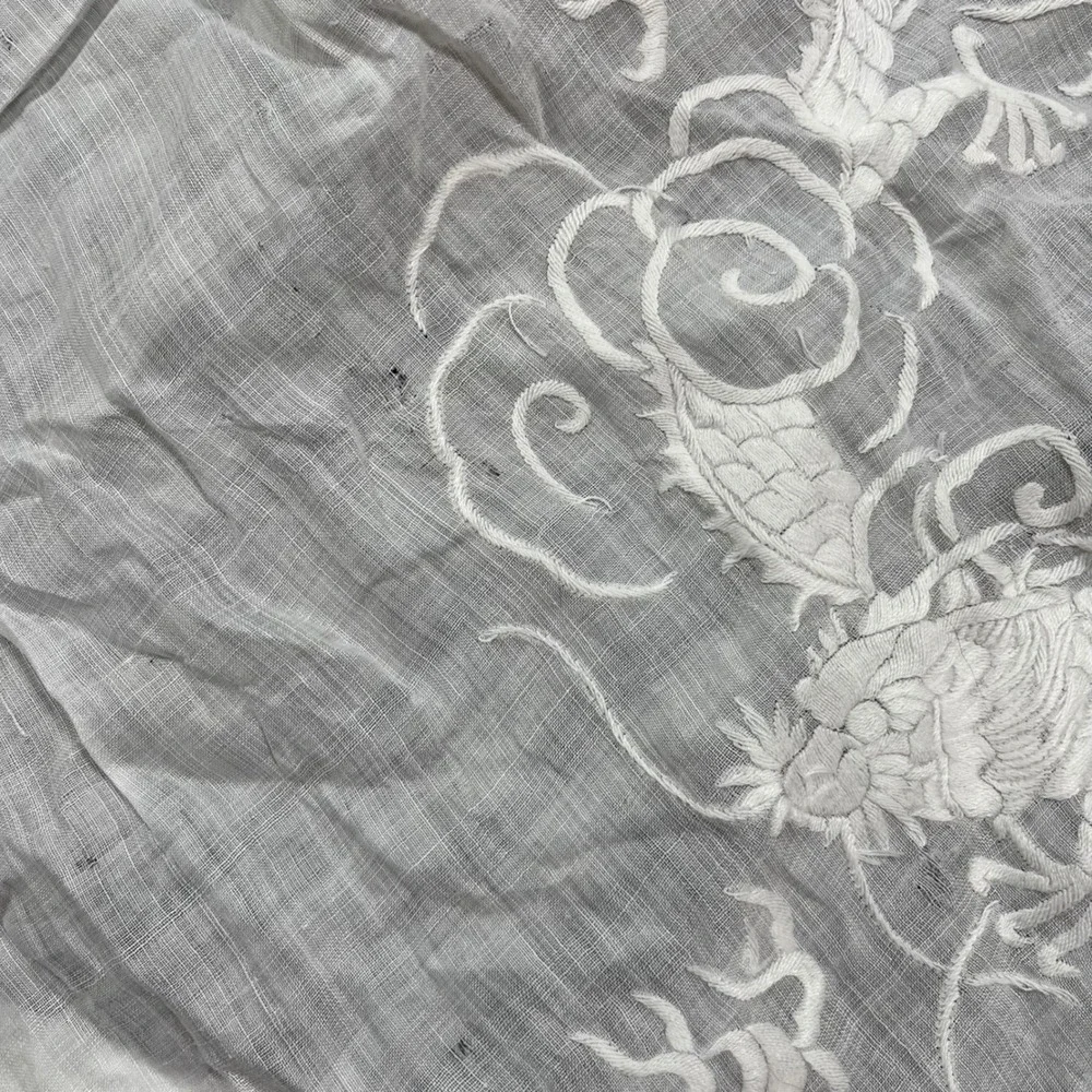 Vintage Hand Embroidered Dragon Handkerchief Napkins White Linen Chinoiserie